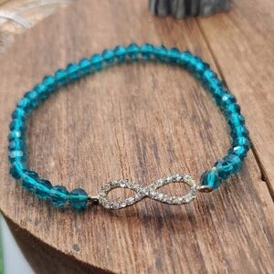 Elegant Teal Infinity Bracelet B3421